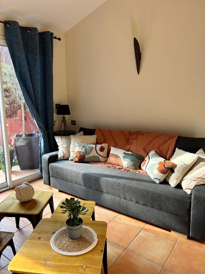 Le Grenache Apartment Колюр Екстериор снимка