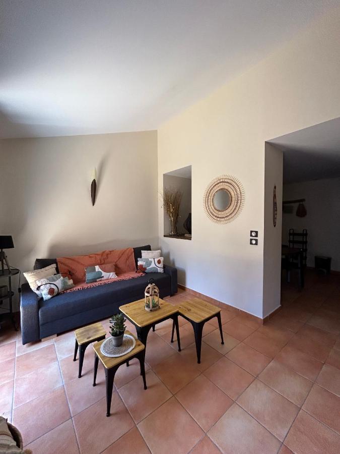 Le Grenache Apartment Колюр Екстериор снимка